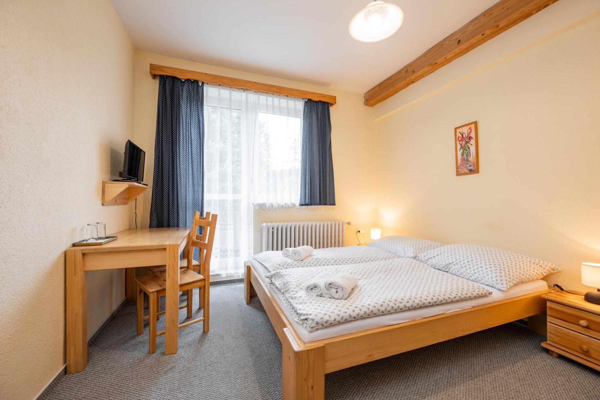 Horsky Hotel Kycerka Velké Karlovice Eksteriør bilde