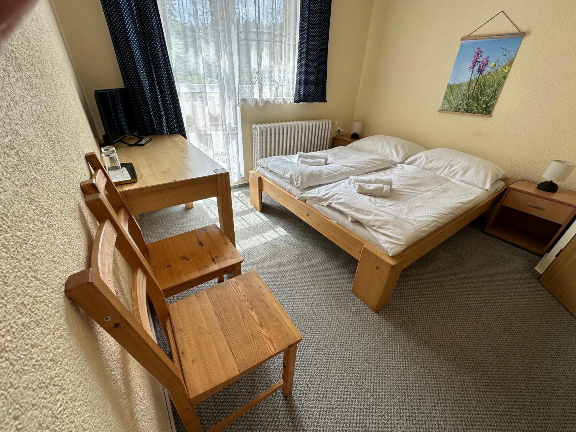 Horsky Hotel Kycerka Velké Karlovice Eksteriør bilde