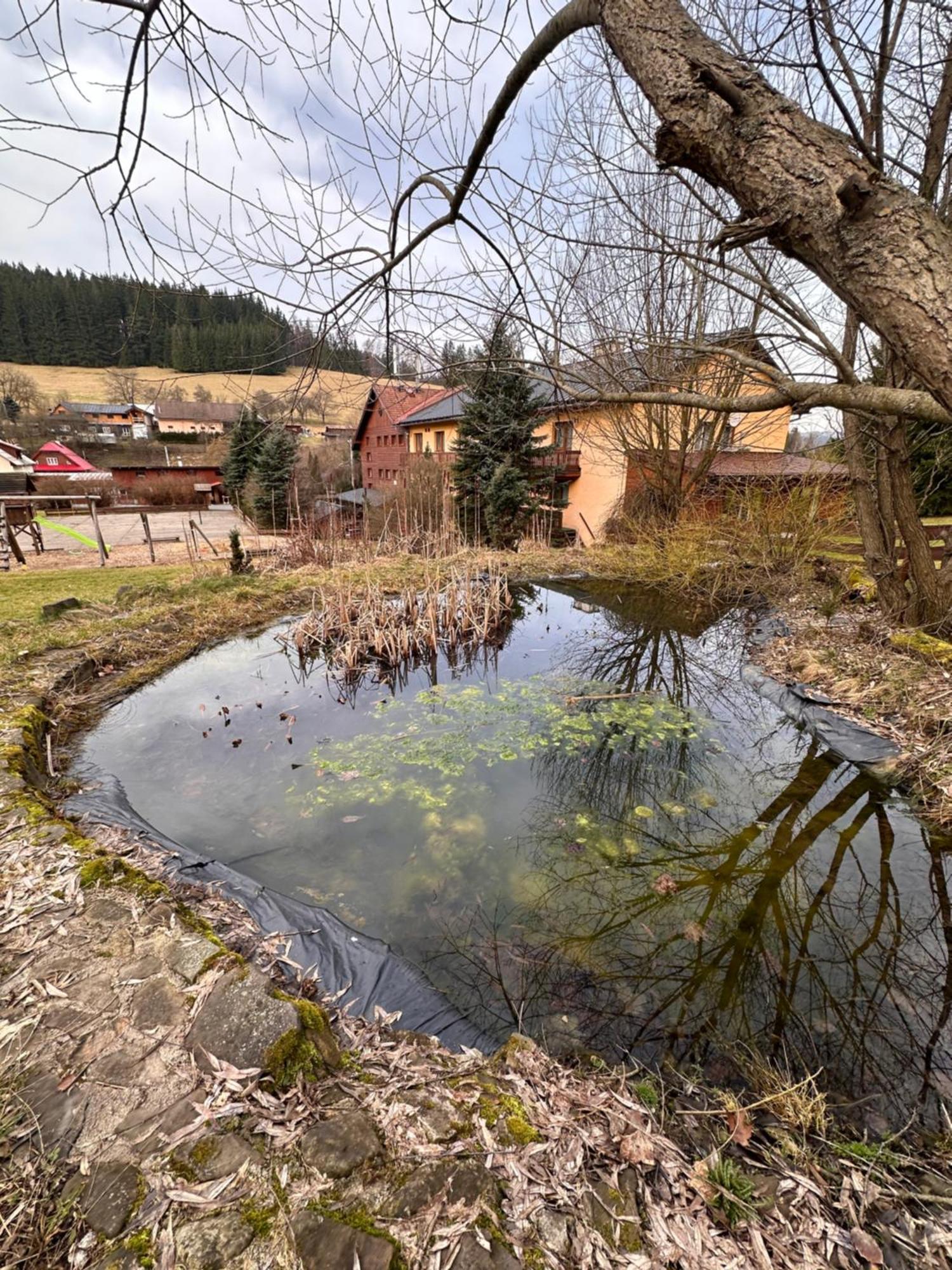 Horsky Hotel Kycerka Velké Karlovice Eksteriør bilde