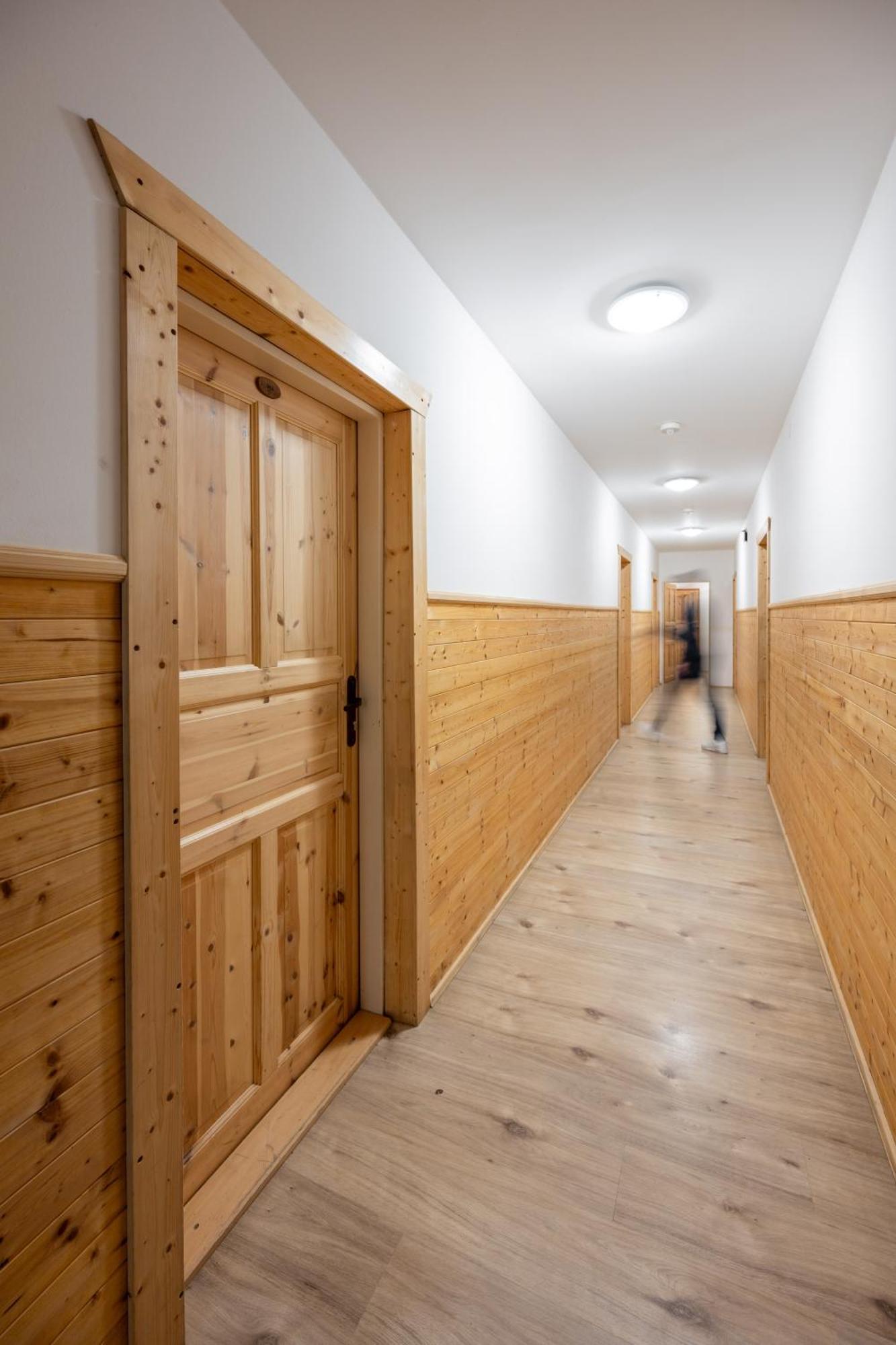 Horsky Hotel Kycerka Velké Karlovice Eksteriør bilde