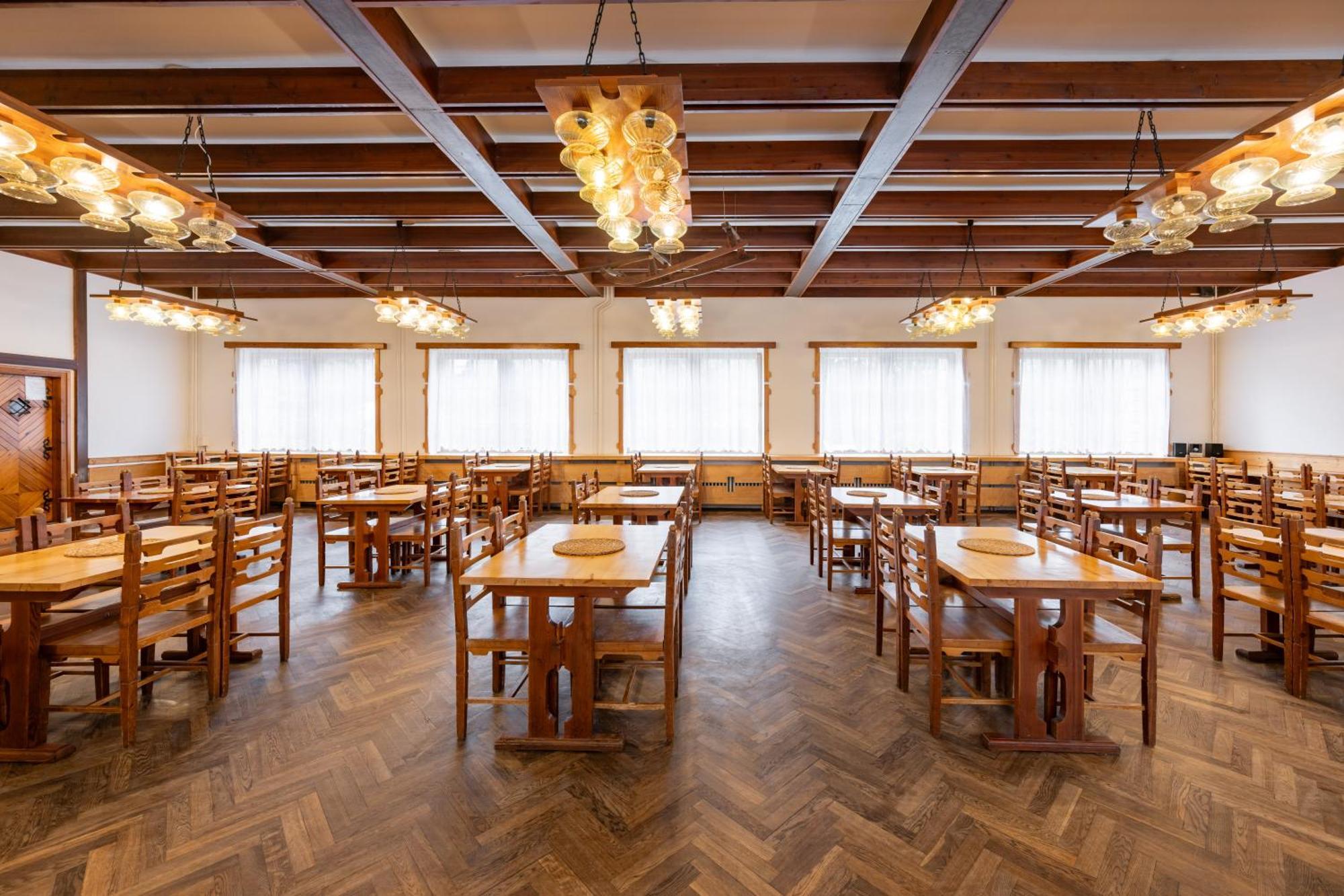 Horsky Hotel Kycerka Velké Karlovice Eksteriør bilde